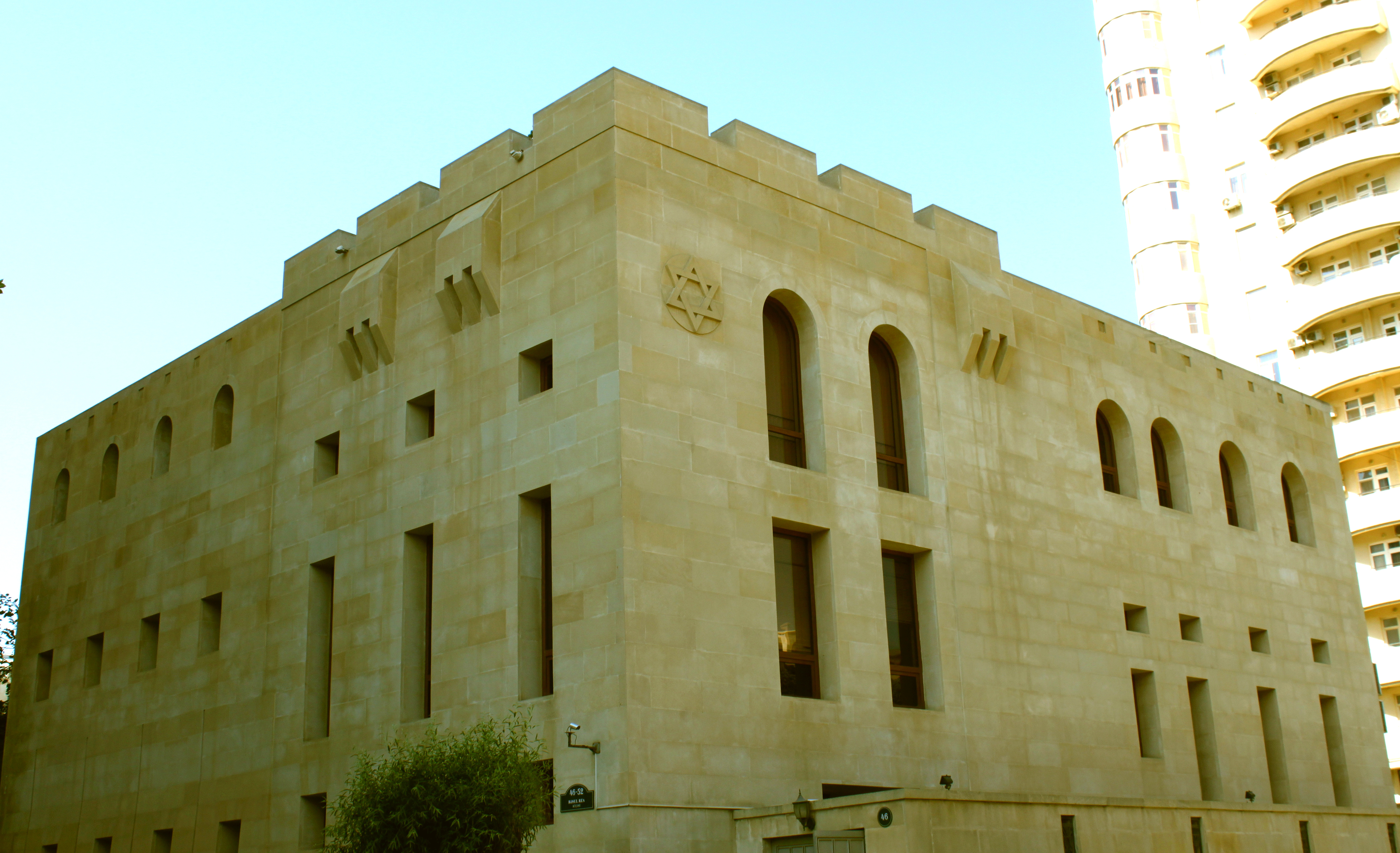 Day 1: Baku Arrival and Jewish Heritage